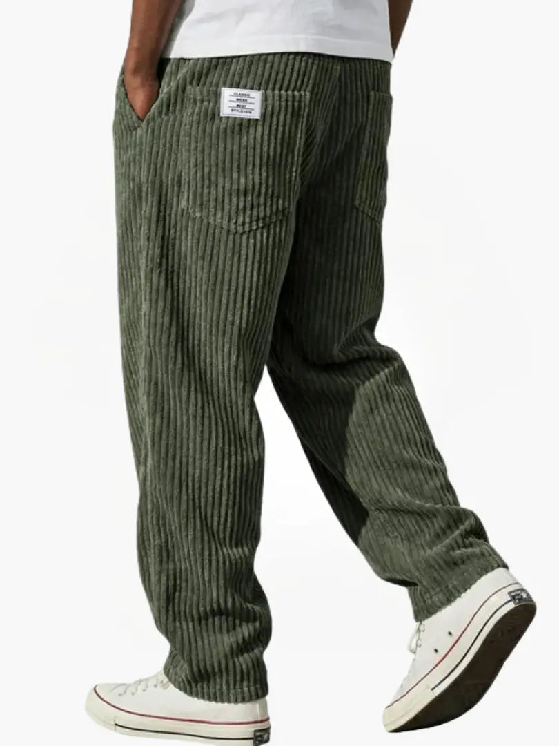 Herren Cordhose mit elastischem Bund