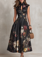 Patricia | Schwarzes Satin-Falten-Midikleid mit Blumenmuster