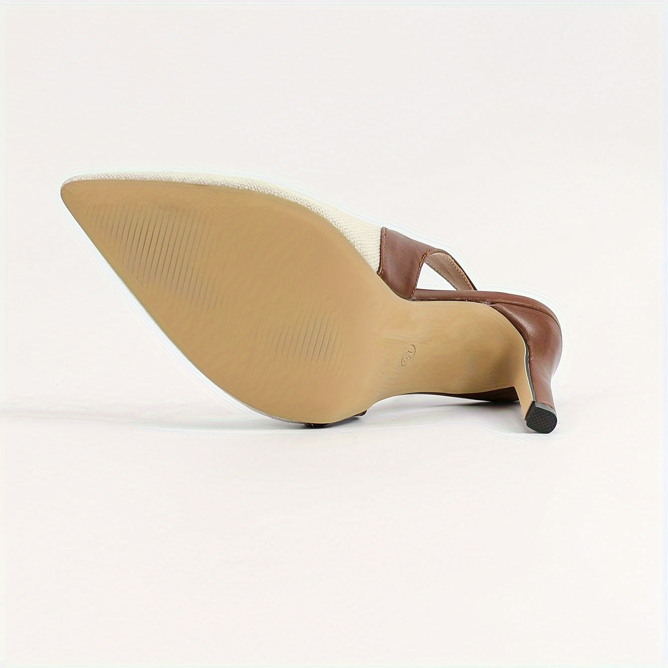 Kontrast-Slingback-Pumps